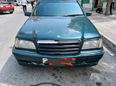 Mercedes C 180