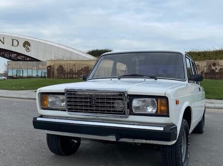 LADA (VAZ) 2107 2010