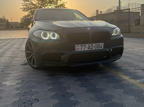 BMW 528