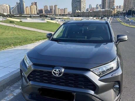Toyota RAV4 2018