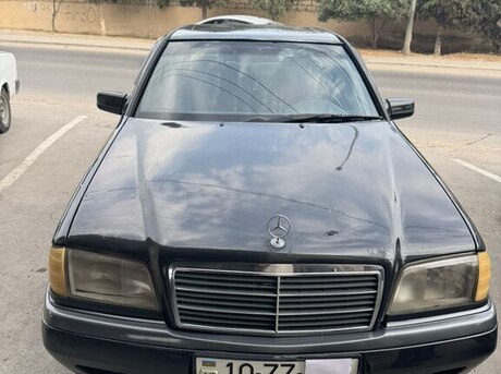 Mercedes C 180