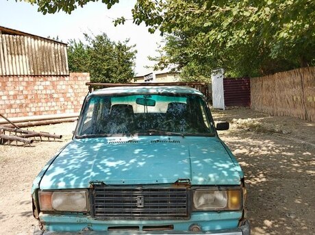 LADA (VAZ) 2107 2000
