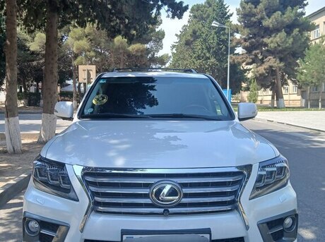 Lexus LX 570 2011