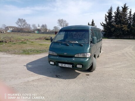 Hyundai H 100