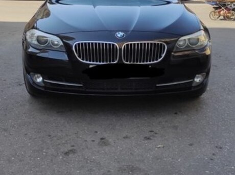 BMW 528