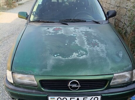 Opel Astra 1996