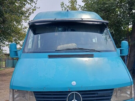 Mercedes Sprinter 208 1995