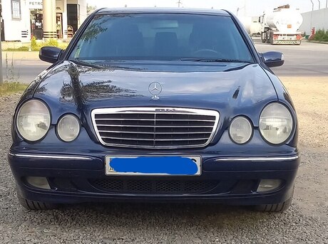 Mercedes E 240 2000