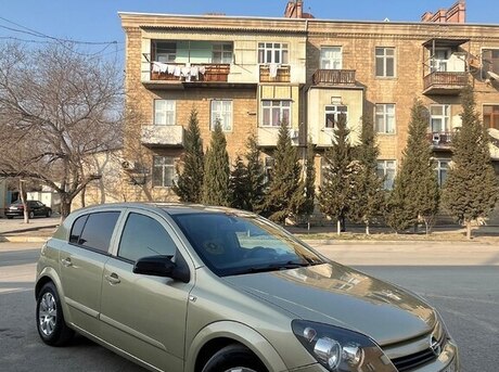 Opel Astra 2004