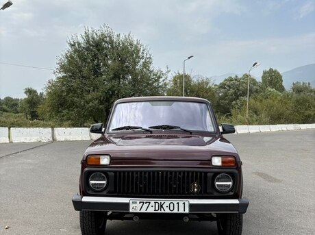 LADA (VAZ) Niva