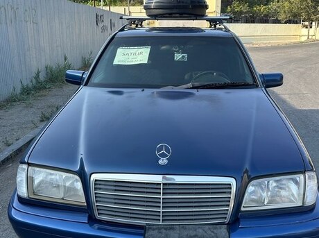 Mercedes C 200