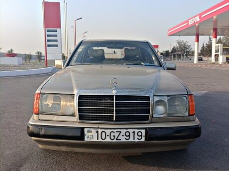 Mercedes E 200 1993