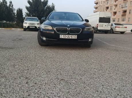 BMW 528