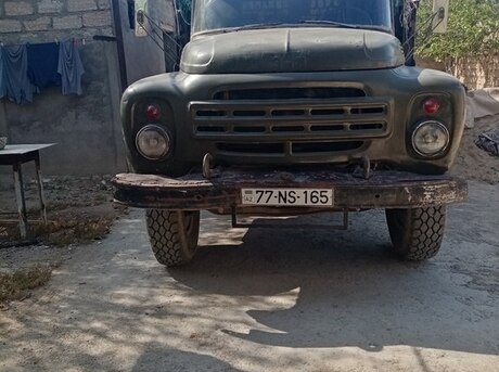 ZIL 130