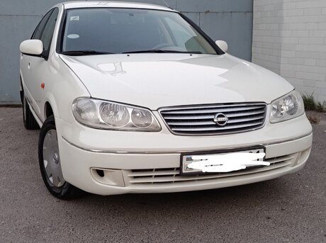 Nissan Sunny