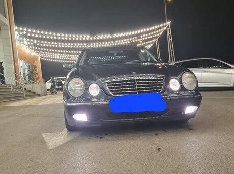 Mercedes E 200 2000