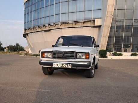 LADA (VAZ) 2107
