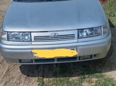 LADA (VAZ) 2112