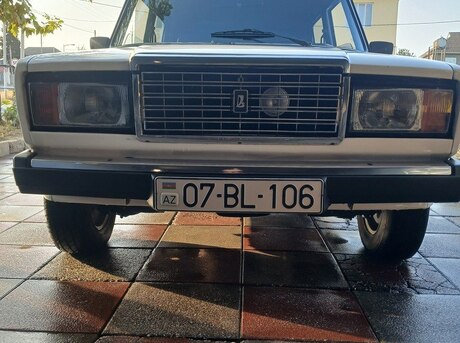 LADA (VAZ) 2107