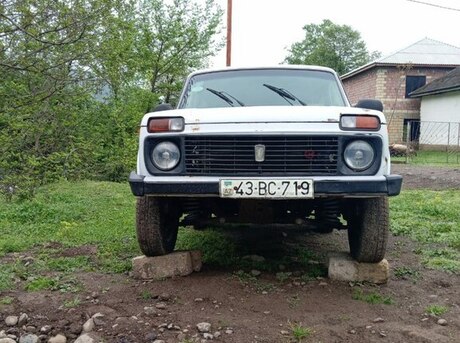 LADA (VAZ) Niva