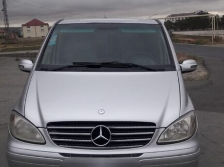 Mercedes Viano 2008
