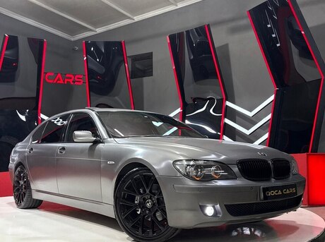 BMW 740