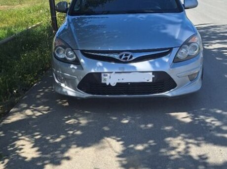 Hyundai i30 2010