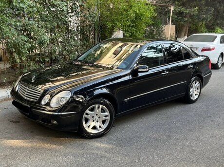 Mercedes E 280
