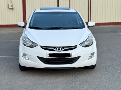Hyundai Elantra 2013