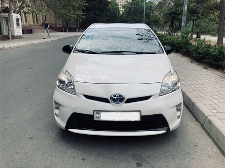 Toyota Prius 2014