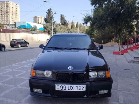 BMW 320 1996