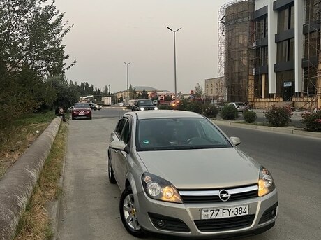 Opel Astra 2005