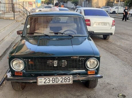 LADA (VAZ) 21013 1983