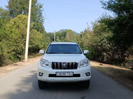 Toyota Land Cruiser Prado 2010