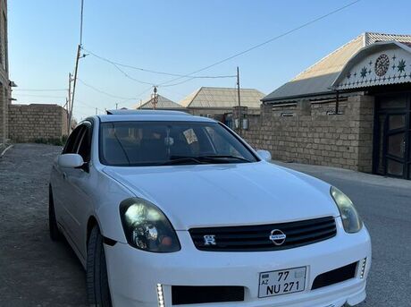 Nissan  2002