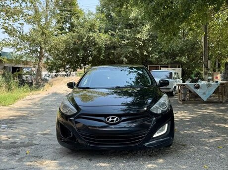Hyundai i30 2014