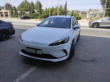 BYD  2025
