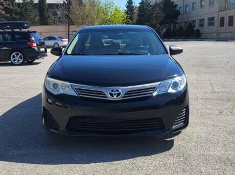 Toyota Camry 2012