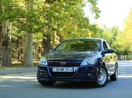 Opel Astra 2004