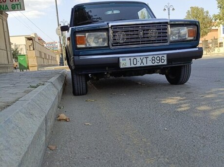 LADA (VAZ) 2107