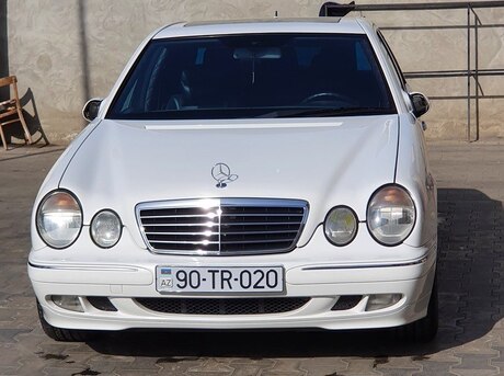 Mercedes E 320 2001