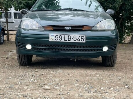 Ford Focus 2000