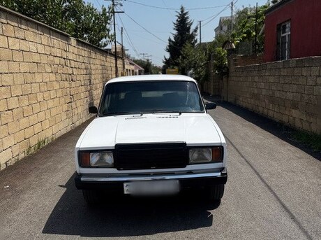 LADA (VAZ) 2107