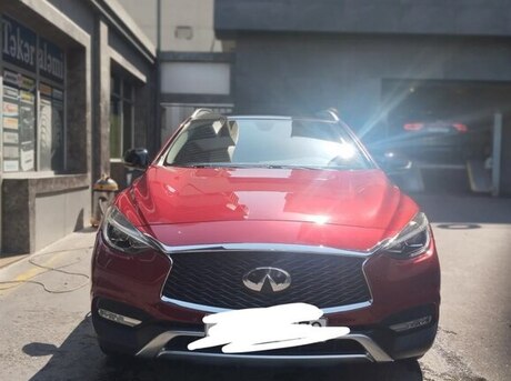Infiniti QX30 2018