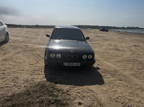 BMW 525