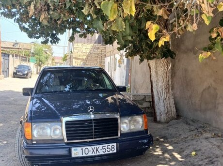 Mercedes E 220 1993