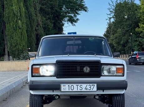 LADA (VAZ) 2107