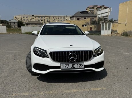 Mercedes E 220 d