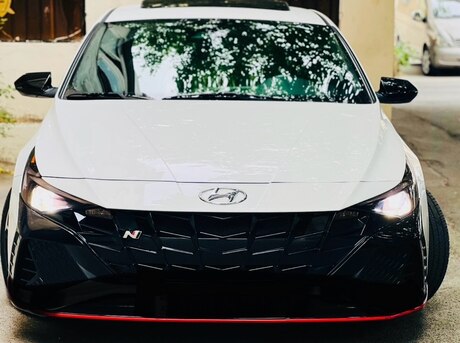 Hyundai  2021
