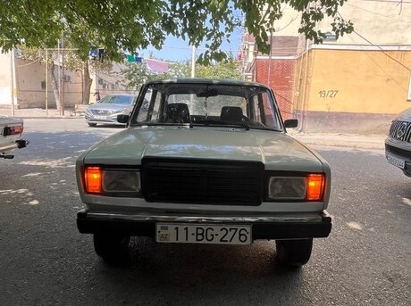 LADA (VAZ) 2107